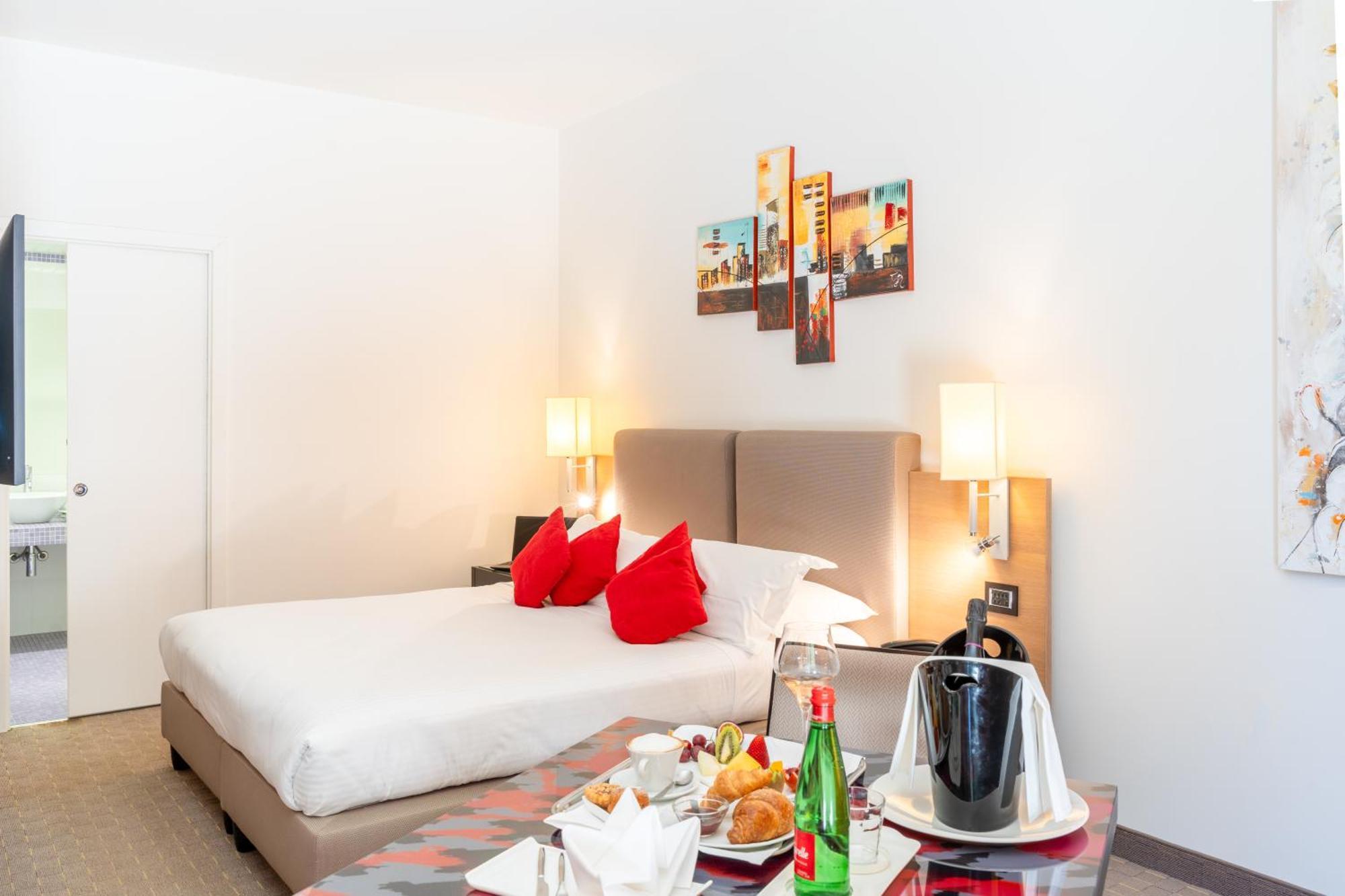 Ariha Hotel Cosenza Exteriör bild